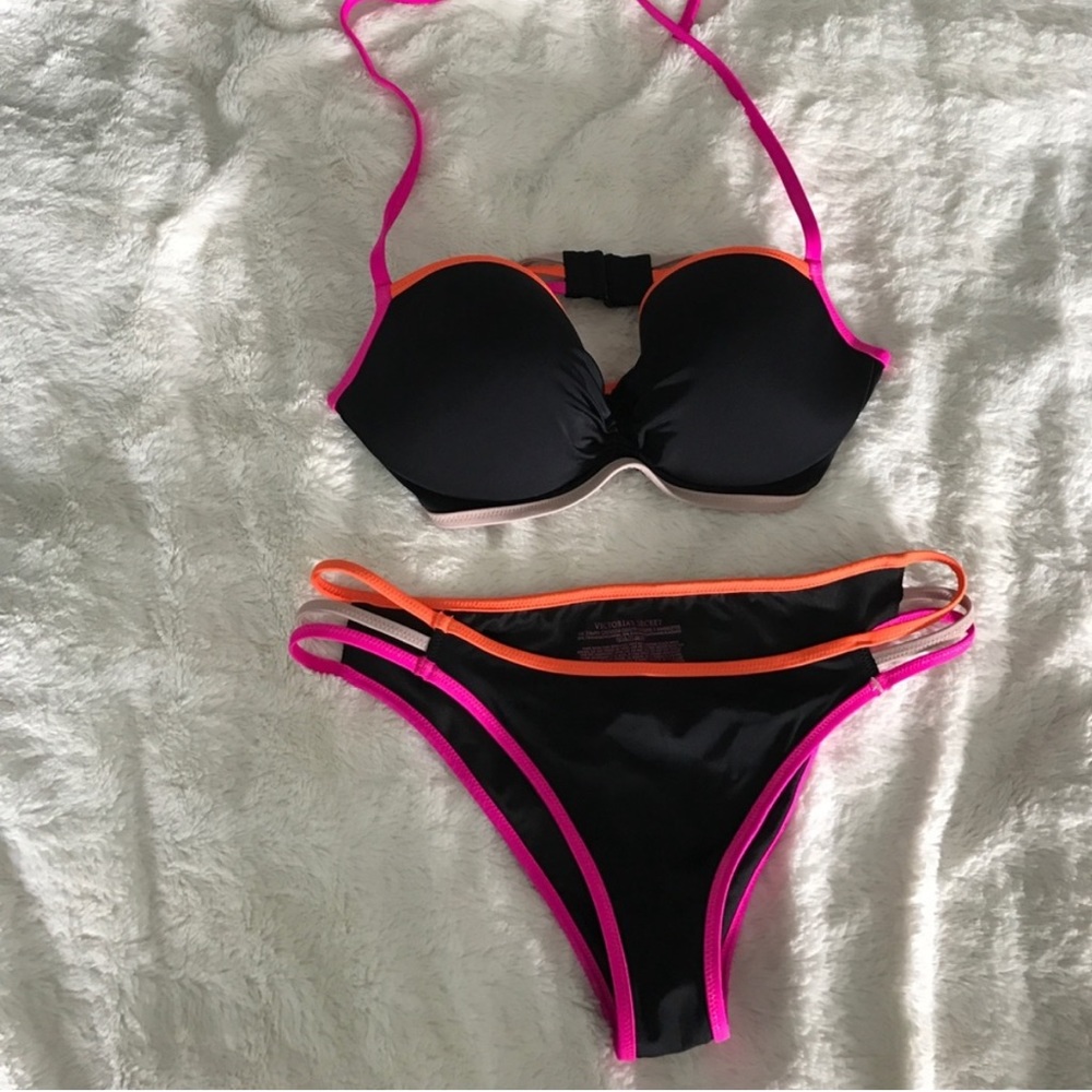 Victoria’s Secret | Color-block Contrast |Bikini Set
